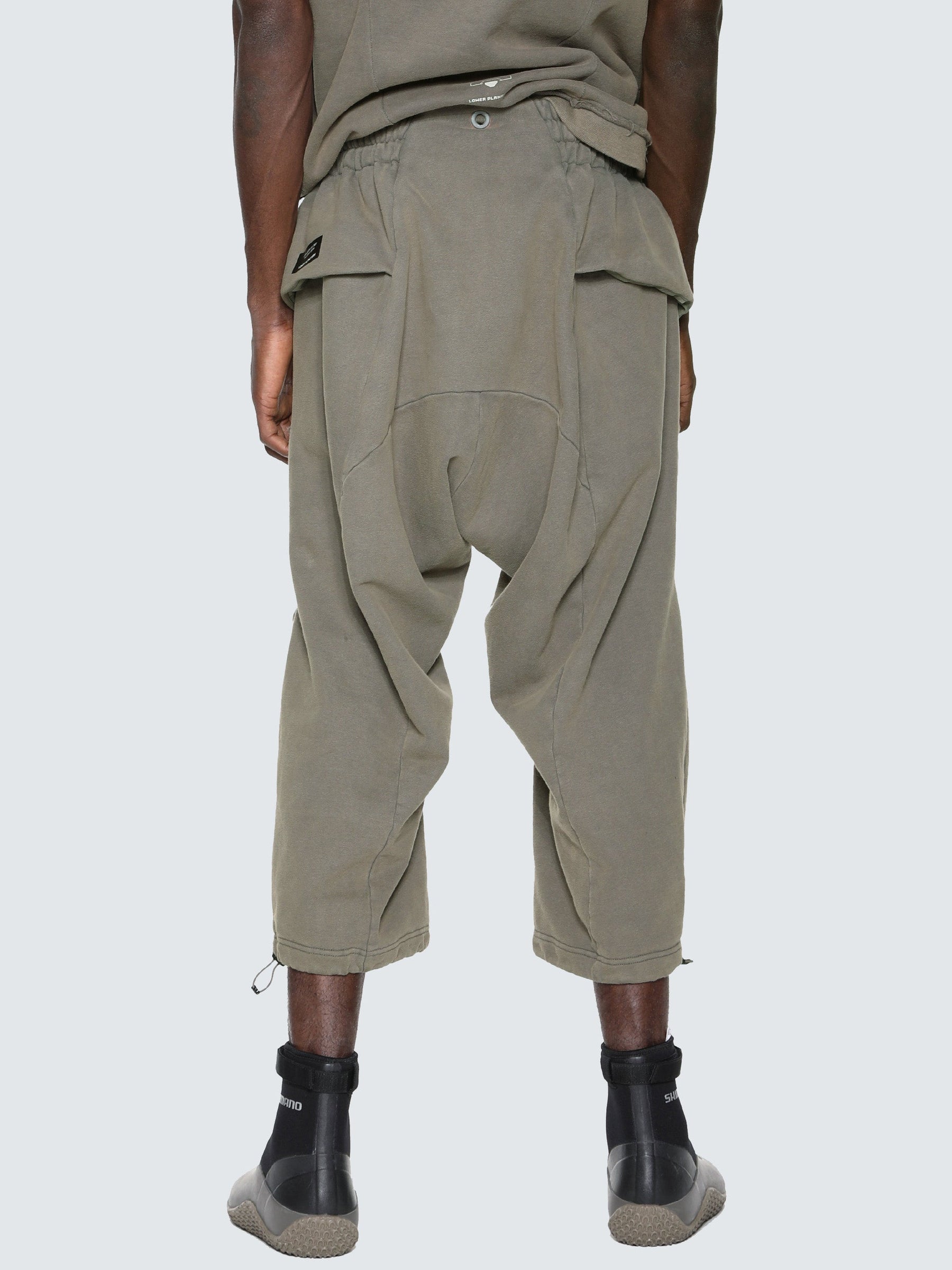 knee opening lounge pants