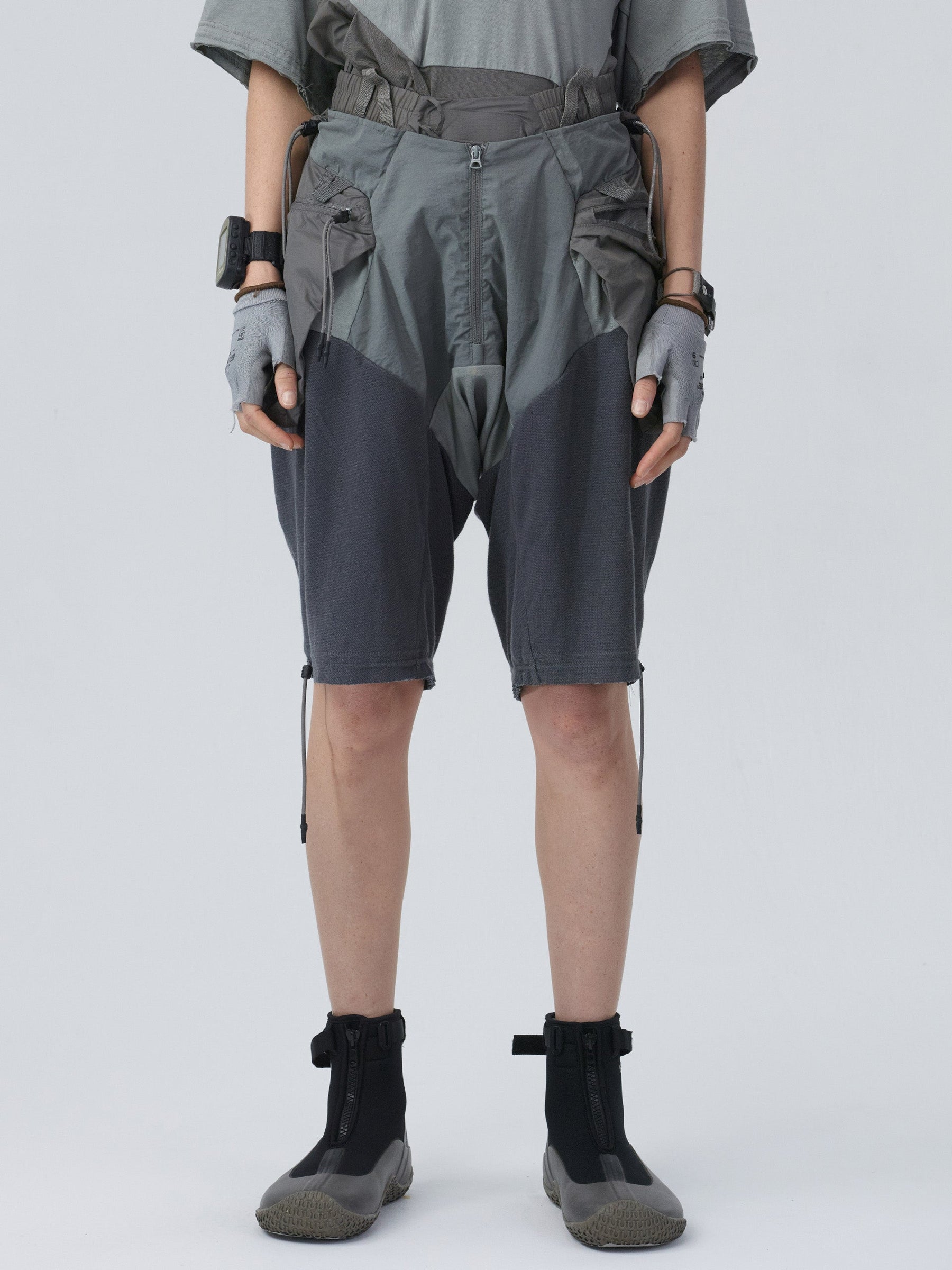 Edgeologist / panel cargo short