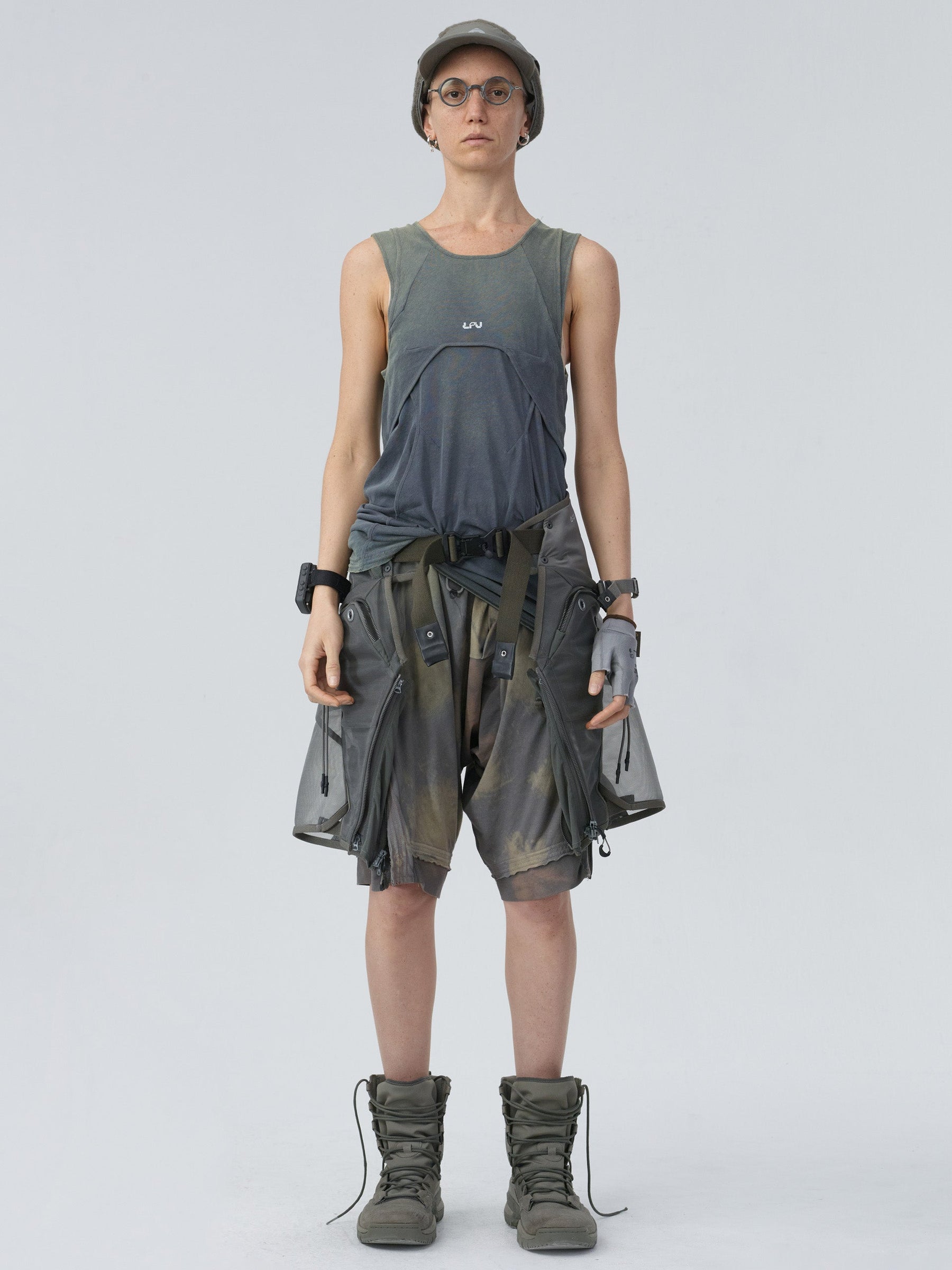 Edgeologist / expandable short