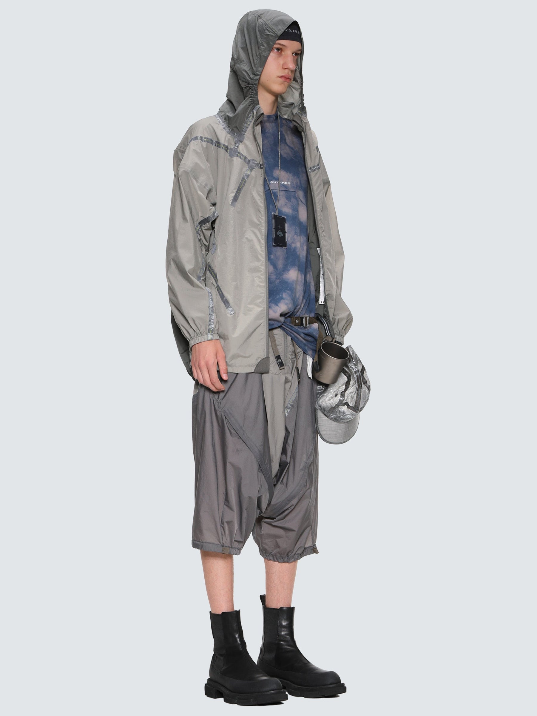 ECC UM-16 / taped commuter windbreaker shorts