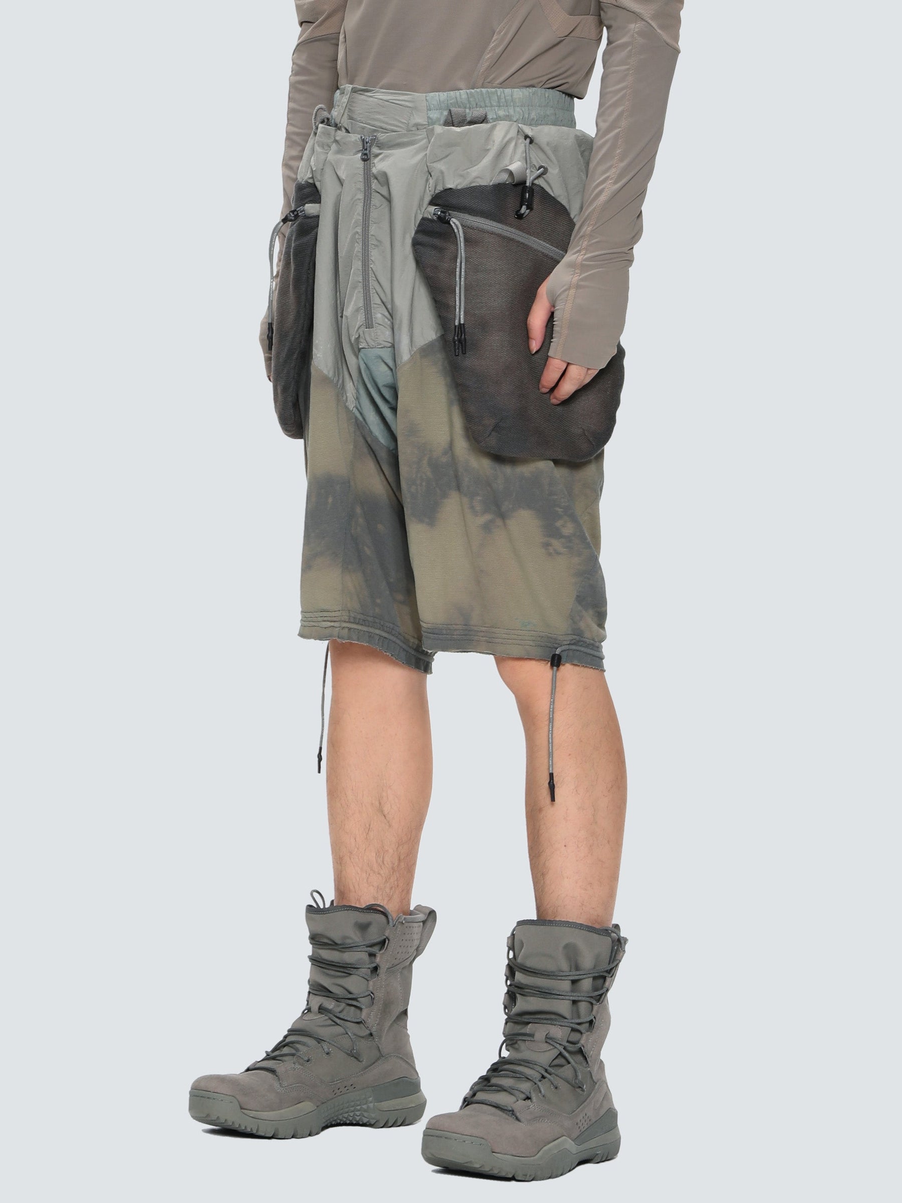 Edgeologist / panel cargo short