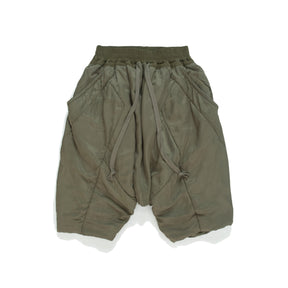 GEO-CUT DROP CROTCH PADDED CROPPED SHORTS