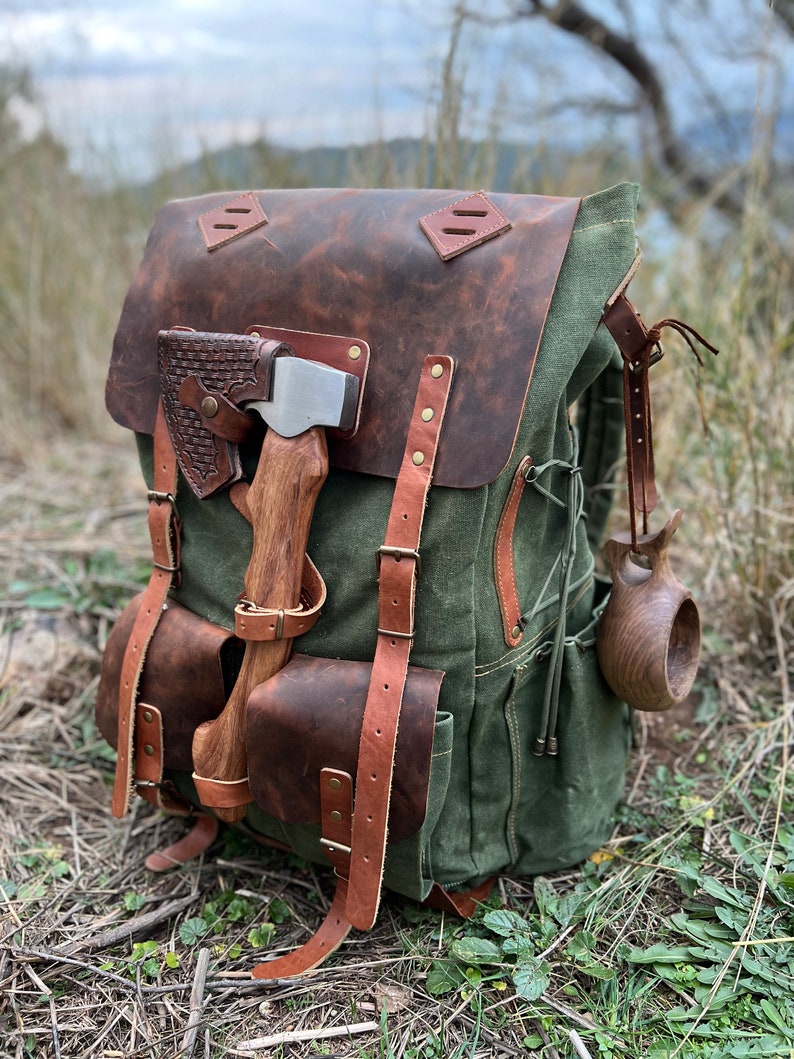 Bushcraft Backpack - Hiking Backpack 30L to 80L