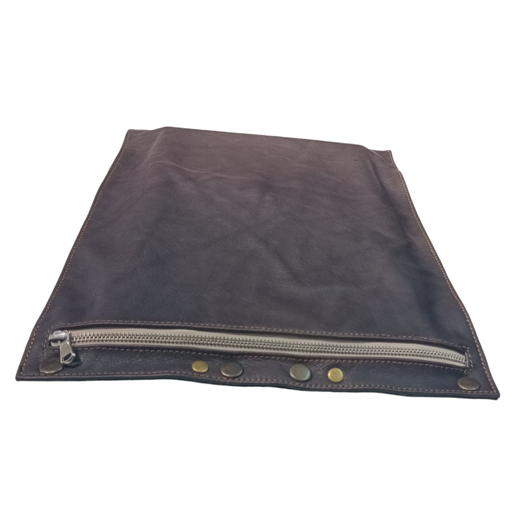 Holds 2 laptops with removable leather case